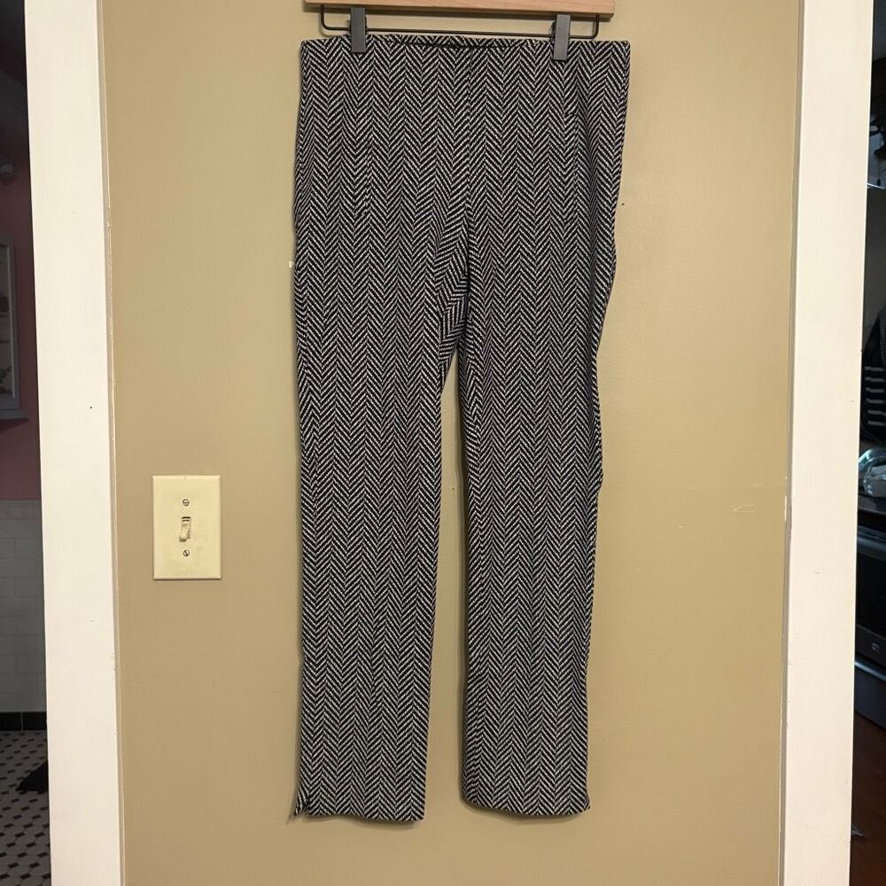 Chico’s Black White Chevron Knit Elastic Waist Stretch Ankle Pant Size 00/XS/2